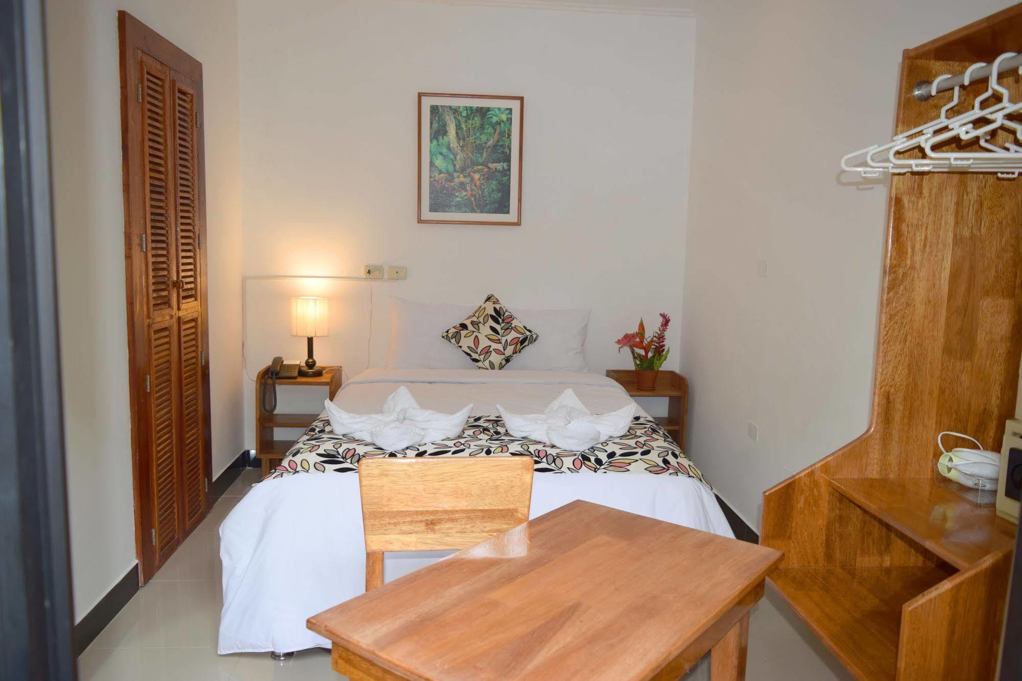 Hotel Jungle House Iquitos Exterior foto